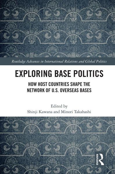 Produktbild: Exploring Base Politics