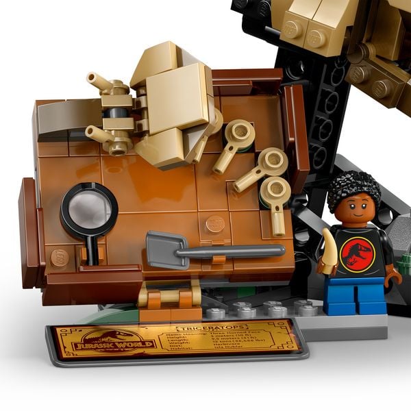Produktbild: LEGO Jurassic World Dinosaurier-Fossilien: Triceratops-Sch&auml;del Set 76969