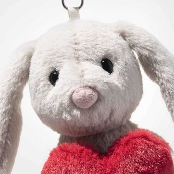 Produktbild: Steiff 11206 - Anh&auml;nger Hoppie Hase Love, hellgrau/rot, Pl&uuml;sch-Schl&uuml;sselanh&auml;nger mit Herz, 15 cm