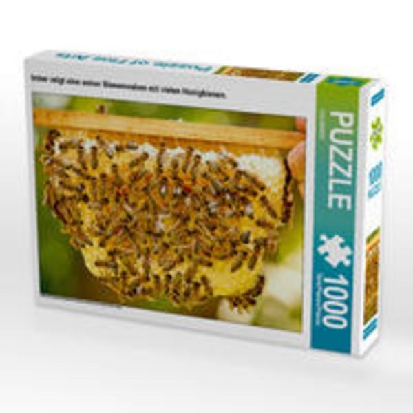 CALVENDO Puzzle Imker zeigt eine seiner Bienenwaben mit vielen Honigbienen. | 1000 Teile Lege-Größe 64x48cm Foto-Puzzle für glückliche Stunden