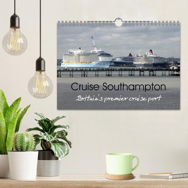 Produktbild: Cruise Southampton (Wall Calendar 2026 DIN A4 landscape), CALVENDO 12 Month Wall Calendar