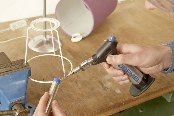 Produktbild: Dremel 2200-5 Versaflame Gasl&ouml;t-Set Hei&szlig;gasd&uuml;se, L&ouml;tspitze 550 - 1200 &deg;C inkl. Piezoz&uuml;nder