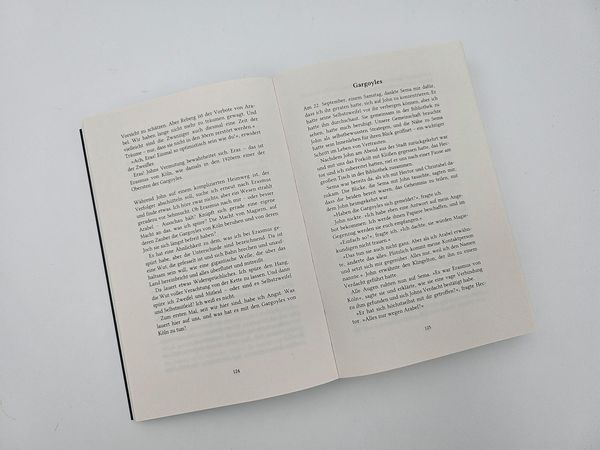 Schlangen und Stein