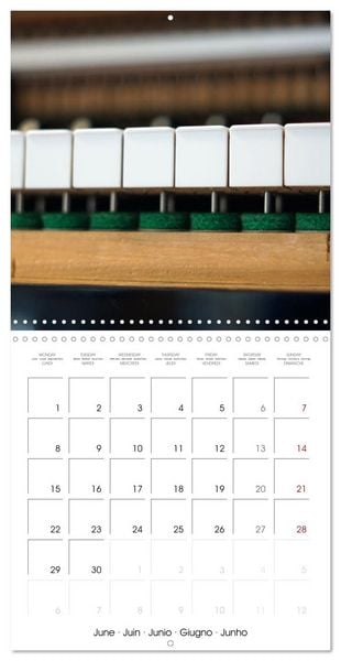 Produktbild: Moments de Piano (Calendrier mural carr&eacute; 2026 30x30 cm) Calendrier double avec une page pour vos prises de notes