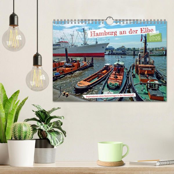 Produktbild: Hamburg an der Elbe &ndash; Impressionen eines Sommertages in der Hansestadt (Wandkalender 2026 DIN A4 quer), CALVENDO Monatskalender