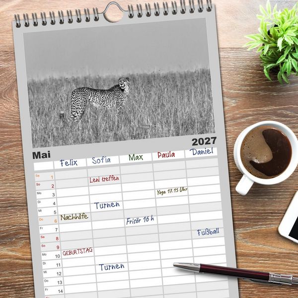 Produktbild: Familienplaner 2027 - Afrika Schwarz - Weiss mit 5 Spalten (Wandkalender, 21 x 45 cm) CALVENDO