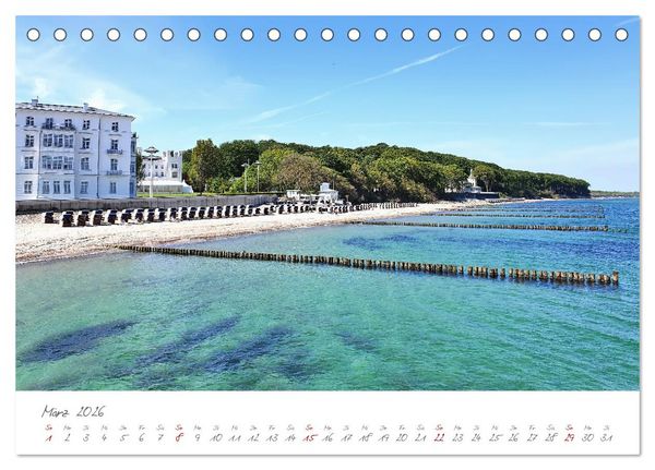 Produktbild: Seeb&auml;der an der Ostseek&uuml;ste - Mod&auml;ne Villen, bunte Strandk&ouml;rbe, Ostseebrise, Sand und Meer (Tischkalender 2026 DIN A5 quer), CALVENDO Monatskalender
