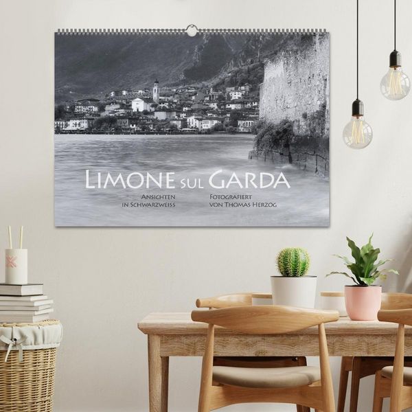 Produktbild: Limone sul Garda schwarzwei&szlig; (Wandkalender 2026 DIN A2 quer), CALVENDO Monatskalender