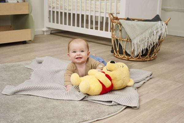 Produktbild: Disney Schlafender Winnie Puuh, 31cm