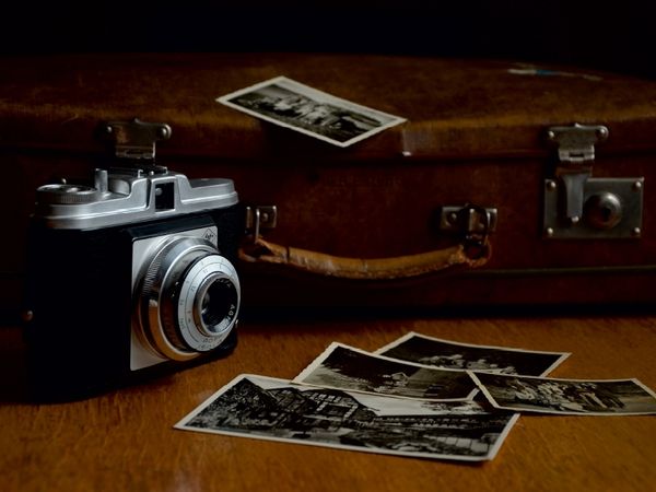 Produktbild: CALVENDO Puzzle &Auml;lteres Modell einer Kleinbildkamera | 1000 Teile Lege-Gr&ouml;&szlig;e 64x48cm Foto-Puzzle f&uuml;r gl&uuml;ckliche Stunden