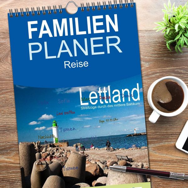 Produktbild: Familienplaner 2026 - Lettland - Streifz&uuml;ge durch das mittlere Baltikum mit 5 Spalten (Wandkalender, 21 x 45 cm) CALVENDO