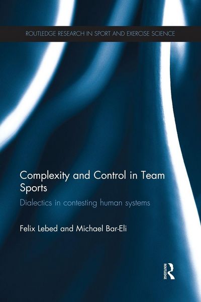 Produktbild: Complexity and Control in Team Sports