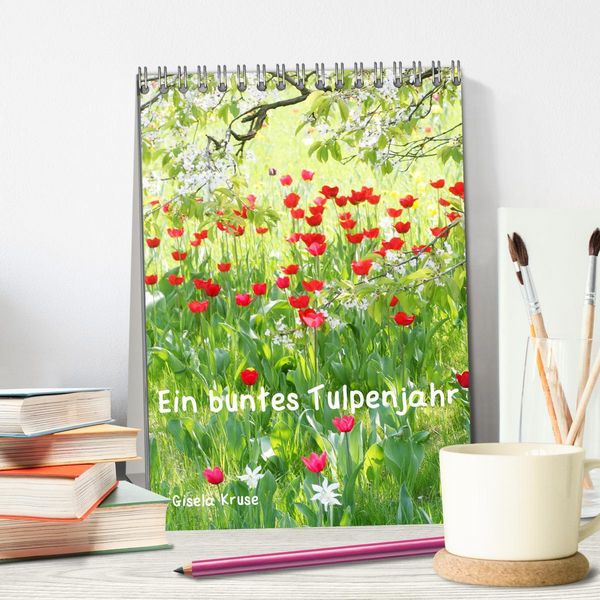 Produktbild: Ein buntes Tulpenjahr (Tischkalender 2026 DIN A5 hoch), CALVENDO Monatskalender