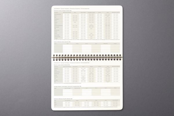 Produktbild: SIGEL C2781 Tischkalender Conceptum 2027, ca. A5 quer, schwarz