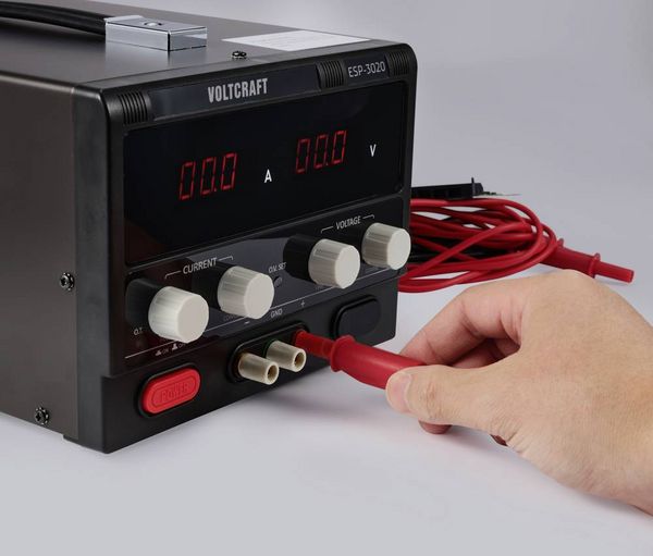 Produktbild: VOLTCRAFT MSB-532 Messleitung 4mm 2m Rot 2,5mm&sup2; CAT IV 600V 32A