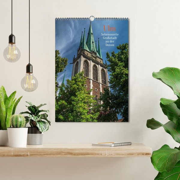 Produktbild: Ulm - Sehenswerte Gro&szlig;stadt an der Donau (Wandkalender 2026 DIN A3 hoch), CALVENDO Monatskalender