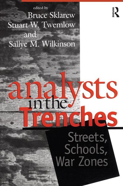 Produktbild: Analysts in the Trenches