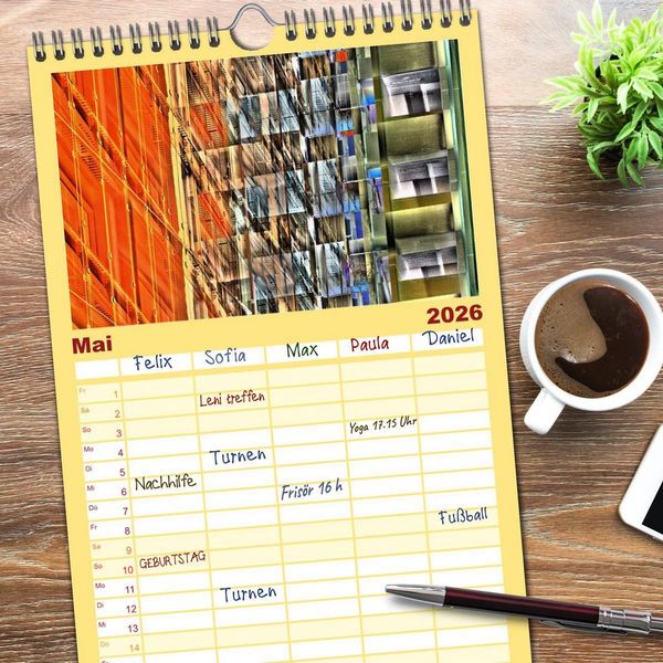 Produktbild: Familienplaner 2026 - Abstrakt mit 5 Spalten (Wandkalender, 21 x 45 cm) CALVENDO