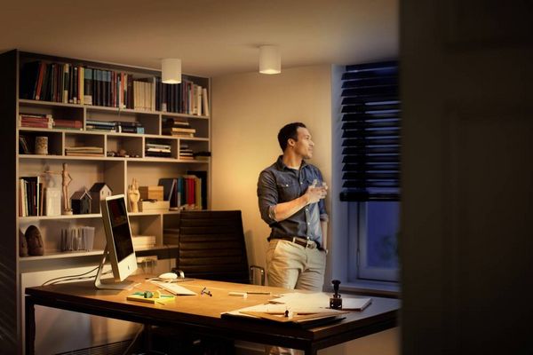Produktbild: Philips Hue Deckenstrahler 8720169320055 Pillar GU10 Warmwei&szlig;, Neutralwei&szlig;, Tageslichtwei&szlig;