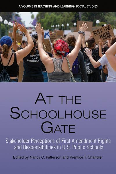 Produktbild: At the Schoolhouse Gate