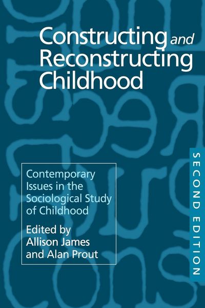 Produktbild: Constructing and Reconstructing Childhood