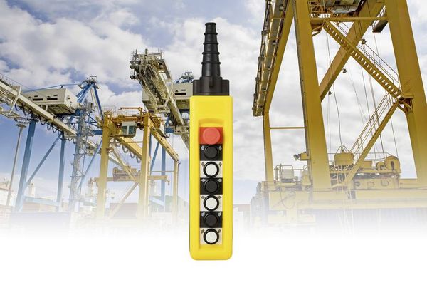 Produktbild: TRU COMPONENTS TC-13599180 TC-A6713 H&auml;ngetaster mit NOT-Aus-Schalter 1St.