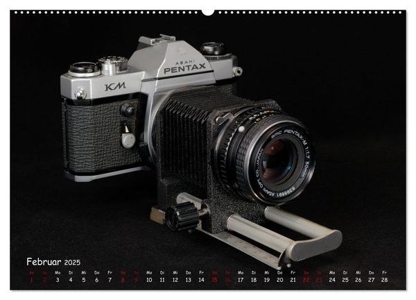 Produktbild: Legend&auml;re Kameras der Marke Pentax (hochwertiger Premium Wandkalender 2025 DIN A2 quer), Kunstdruck in Hochglanz