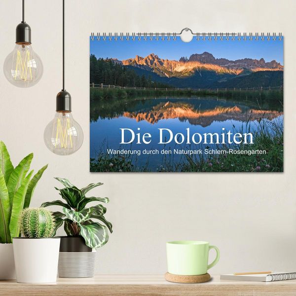 Produktbild: Die Dolomiten - Wanderung durch den Naturpark Schlern-Rosengarten (Wandkalender 2026 DIN A4 quer), CALVENDO Monatskalender