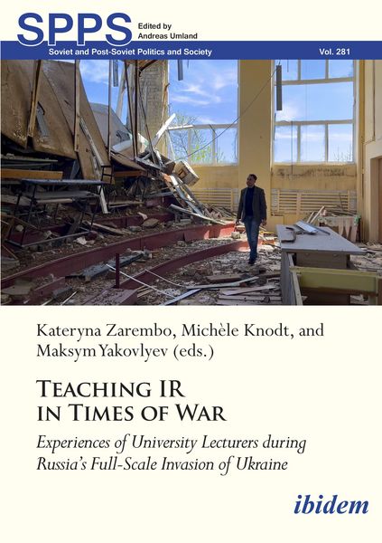 Produktbild: Teaching IR in Wartime