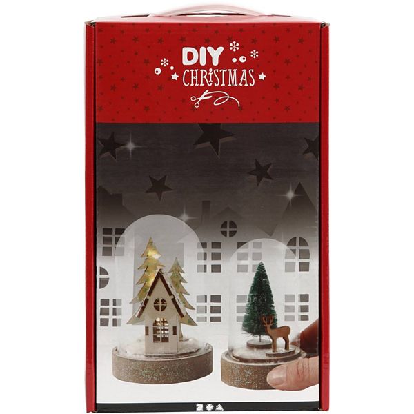 Produktbild: Creativ Company DIY Christmas Set f&uuml;r Deko-Szenen unter Plastikglocken, Kreativ Box mit 2 Weihnachtsb&auml;umchen, Figuren zum Ausstanzen, LED