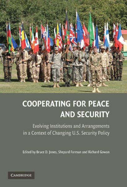 Produktbild: Cooperating for Peace and Security