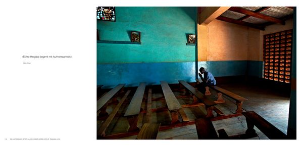 Produktbild: Steve McCurry: Devotion. Hingabe. 150 Farbfotografien zeigen die vielen Gesichter eines universellen Gef&uuml;hls