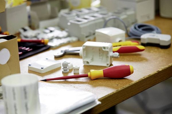 Produktbild: Wiha VDE Schraubendreher-Set 12teilig Schlitz, Kreuzschlitz Pozidriv, Kreuzschlitz Phillips, Plus/Minus, Innen-TORX