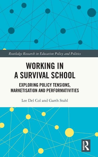 Produktbild: Working in a Survival School
