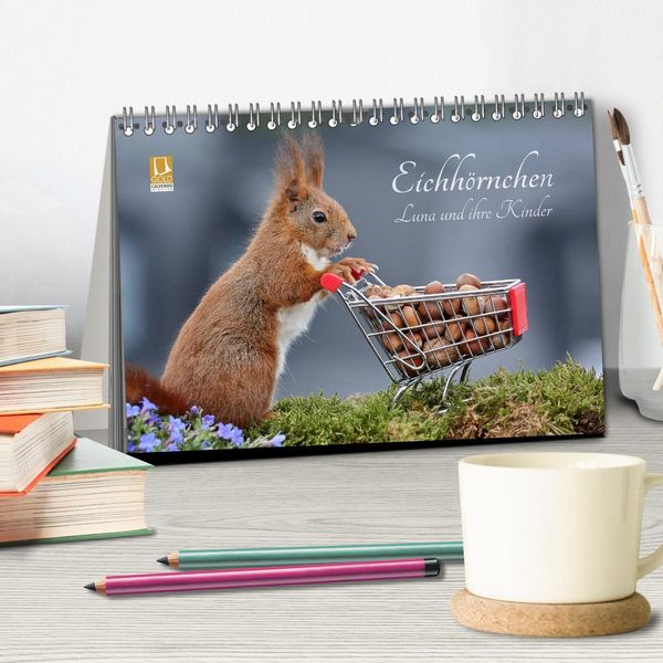 Produktbild: Eichh&ouml;rnchen Luna und ihre Kinder (Tischkalender 2026 DIN A5 quer), CALVENDO Monatskalender