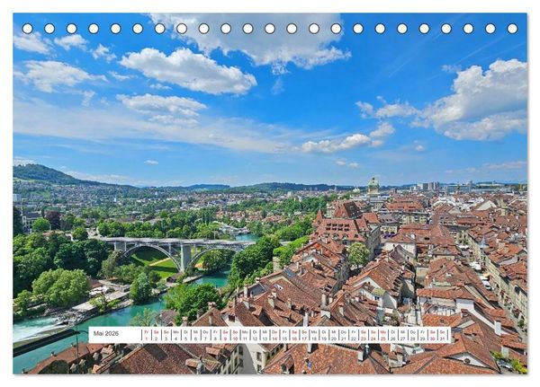 Produktbild: Berge und Seen der Schweiz - Mit dem Wohnmobil durch die Schweiz (Tischkalender 2026 DIN A5 quer), CALVENDO Monatskalender