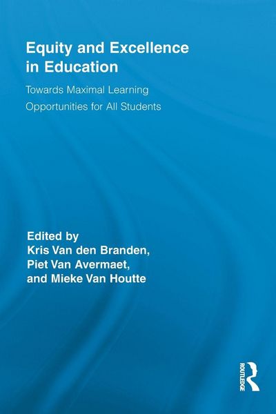 Produktbild: Equity and Excellence in Education