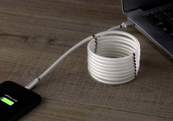 Produktbild: Renkforce USB-Kabel USB 2.0 USB-A Stecker, Apple Lightning Stecker 1.00m Wei&szlig; TO-6897012