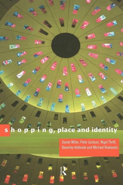 Produktbild: Shopping, Place and Identity