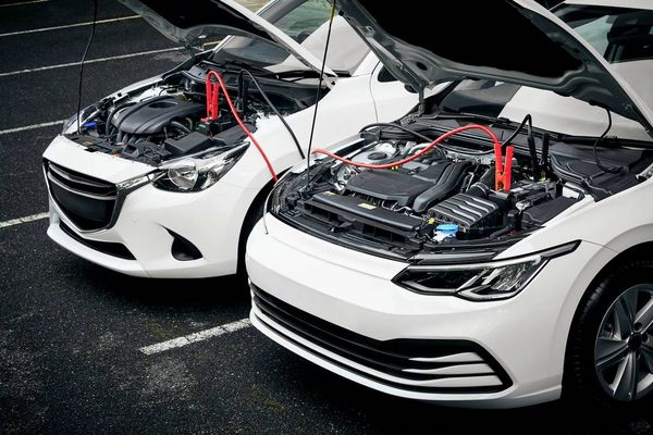 Produktbild: Osram Automotive BATTERYstart STARTER CABLE 500A Starthilfekabel 50 mm&sup2; Aluminium (kupferbeschichtet) 5 m mit Kunststoffzangen