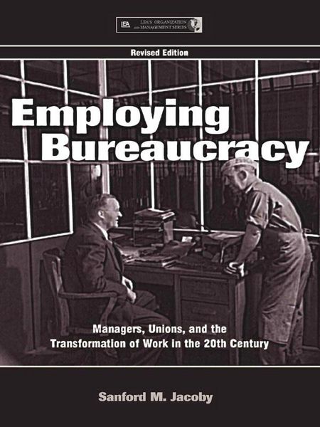 Produktbild: Employing Bureaucracy