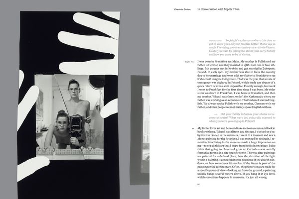 Produktbild: First Monographs