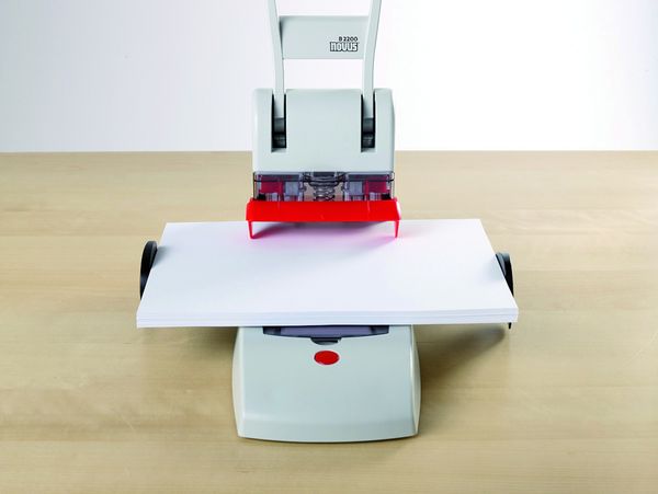 Produktbild: Novus Blocklocher B 2200, 200 Blatt grau, Zwei- und Vierfach Lochung