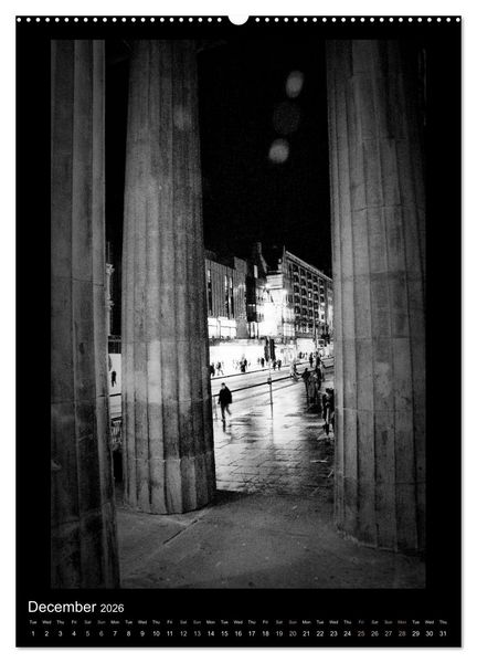 Produktbild: EDINBURGH NOIR (High Quality Premium Wall Calendar 2026 DIN A2 portrait),CALVENDO 12 Month Wall Calendar