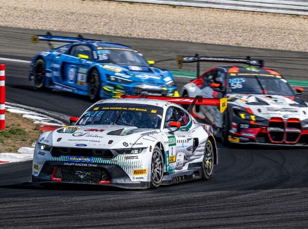Produktbild: CALVENDO Puzzle Ford Mustang GT3, Haupt Racing Team, Car Nr. 1 | 2000 Teile Lege-Gr&ouml;&szlig;e 90x67cm Foto-Puzzle f&uuml;r gl&uuml;ckliche Stunden