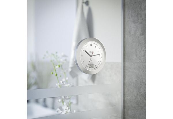 Produktbild: Mebus 41124 Funk Wanduhr 17cm x 60mm Silber Badezimmer-/Feuchtraum geeignet
