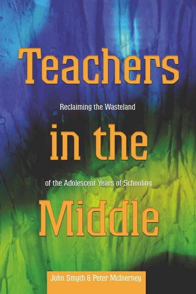 Produktbild: Teachers in the Middle