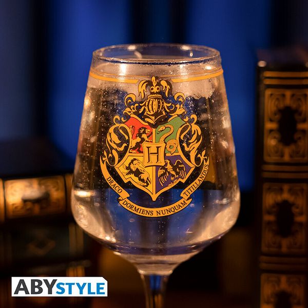 Produktbild: HARRY POTTER - Stemmed glass - "Hogwarts Crest"
