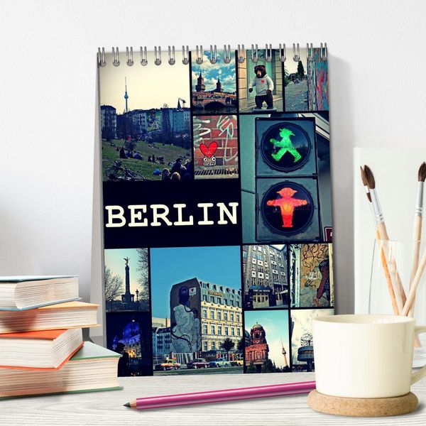 Produktbild: BERLIN / vertikal (Tischkalender 2026 DIN A5 hoch), CALVENDO Monatskalender