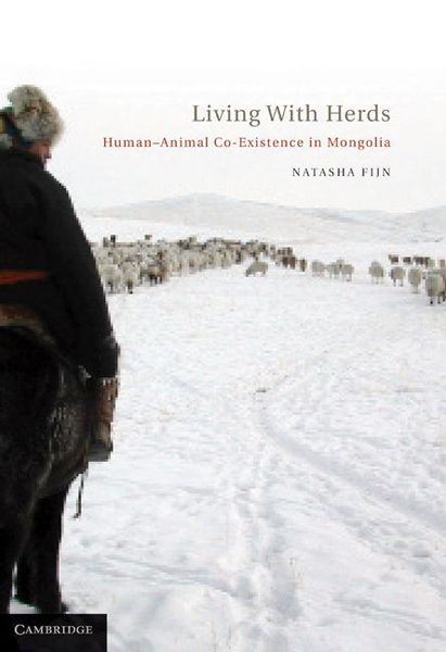 Produktbild: Living with Herds